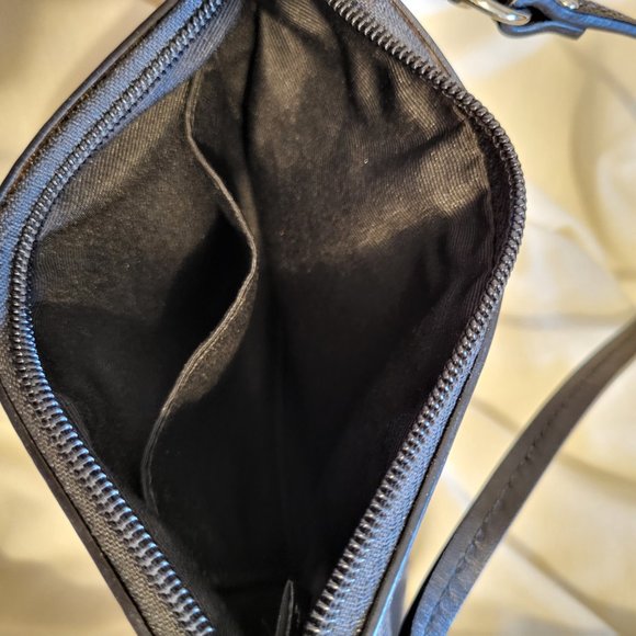 Coach black wristlet - Picture 2 of 4